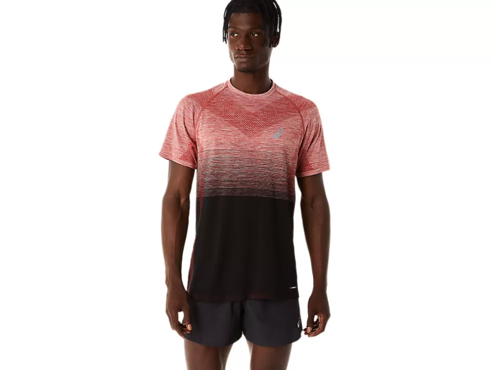 Store ASICS MEN SEAMLESS SHORT SLEEVE TOP Performance Black/Spice Latte